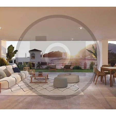 Apartman Stunning In With 3 Bedrooms, Wifi And Swimming Pool